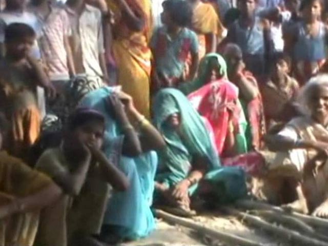 Why No Toilets at Home Means Women at Risk