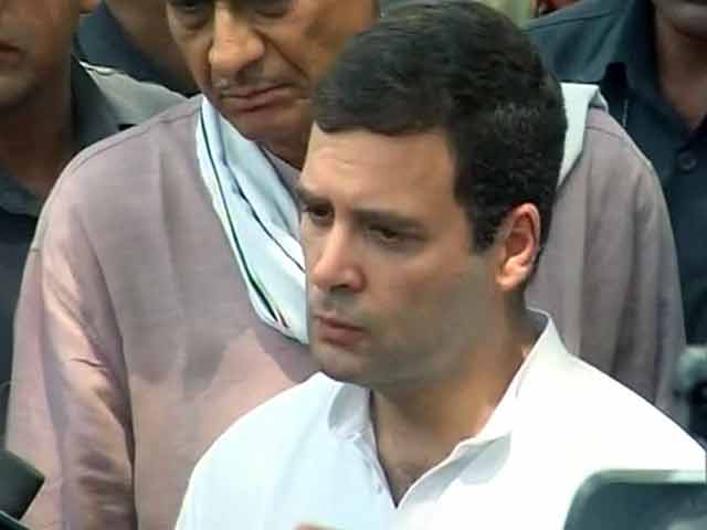 Badaun Sisters' Gang-Rape: Rahul Gandhi Meets Family