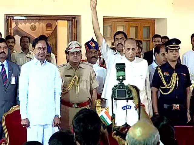 Video : KCR Sworn in as First Chief Minister of Telangana, India's 29th State