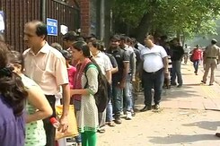 Delhi University Admissions See Long Lines, Protests on Day 1 Delhi University Admissions See Long Lines, Protests on Day 1