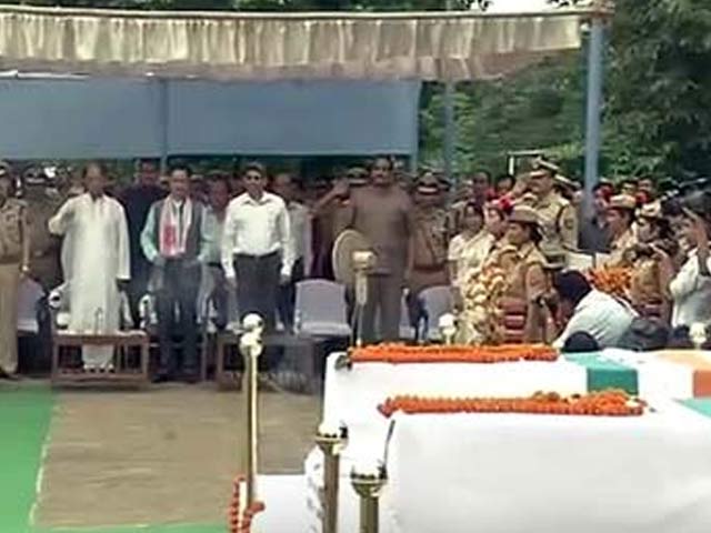 4 Cops Suspended for 'Abandoning' Assam Top Cop During Encounter