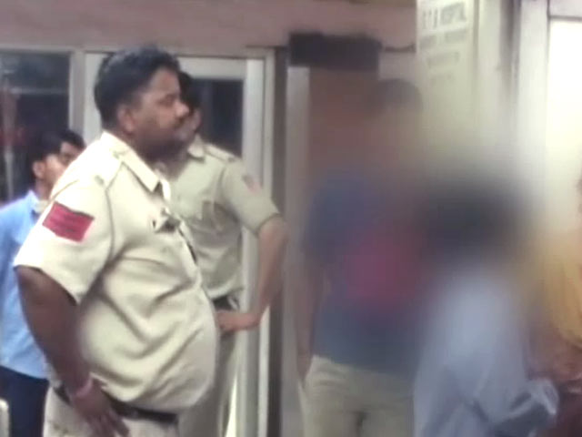 दिल्ली में झारखंड की दो लड़कियों से कथित रेप