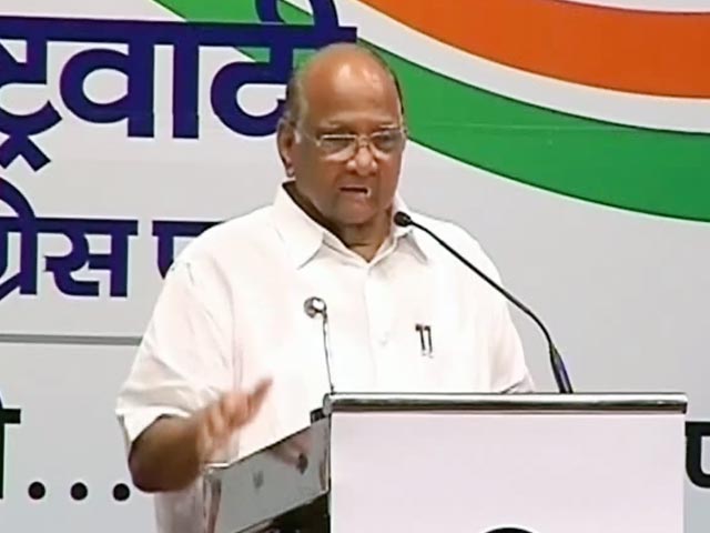 महाराष्ट्र : फेसबुक फसाद पर सियासत