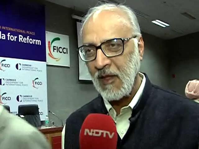 Video : Fertiliser, Food Subsidy Big Challenge for Government: Ashok Gulati