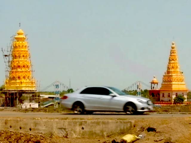 From Pune's Busy Lanes to the Historic Town of Aurangabad