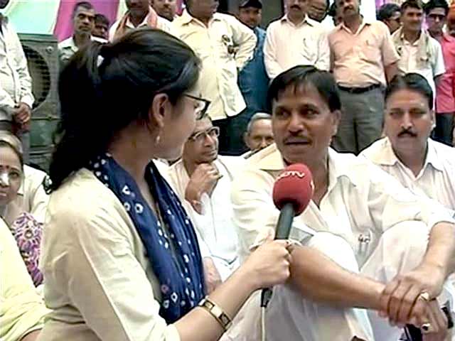 Congressman Protests Delhi Power Crisis. With Coolers and Fans