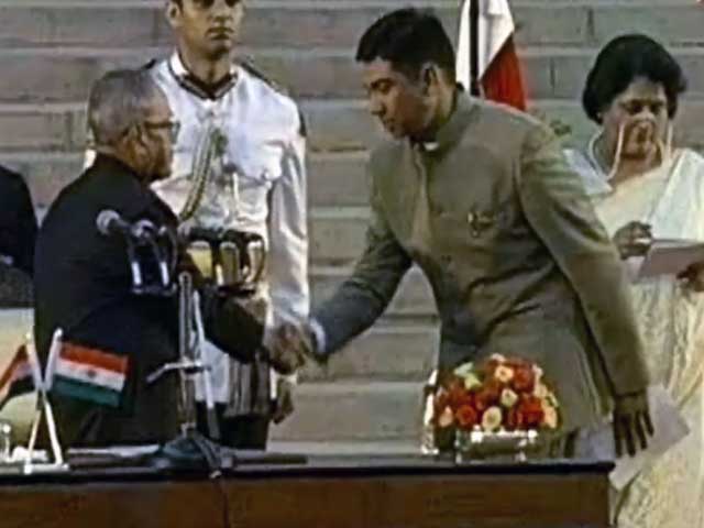 केंद्रीय मंत्री निहालचंद को रेप केस में कोर्ट का नोटिस