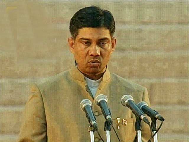 Congress Demands Dismissal of Modi Minister Named in Rape Case