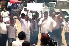 Congress Continues Its Protests Over Delhi's Power and Water Crisis Congress Continues Its Protests Over Delhi's Power and Water Crisis