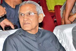 हटाए जाएंगे राज्यपाल !, यूपी के राज्यपाल ने दिया इस्तीफा हटाए जाएंगे राज्यपाल !, यूपी के राज्यपाल ने दिया इस्तीफा