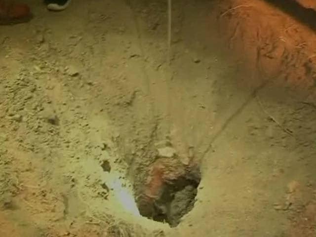 Video : 4-Year-Old Girl Trapped in Borewell for 36 Hours