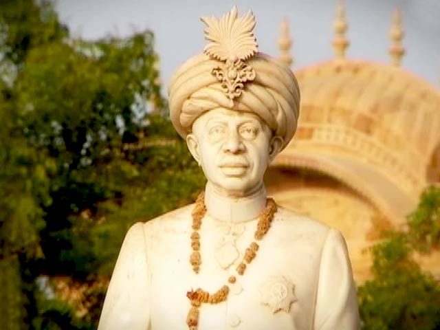 Follow The Star Visits Morbi, a Princely State