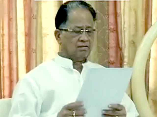 असम के सीएम तरुण गोगोई को हटा सकती है कांग्रेस : सूत्र