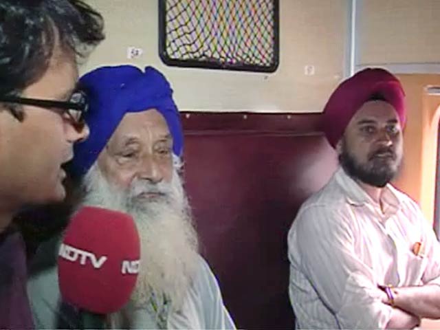 रेल सफर हुआ महंगा, क्या कह रहे हैं लोग...