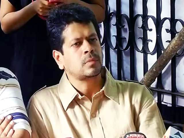 कैंपा कोला निवासियों ने डाले हथियार