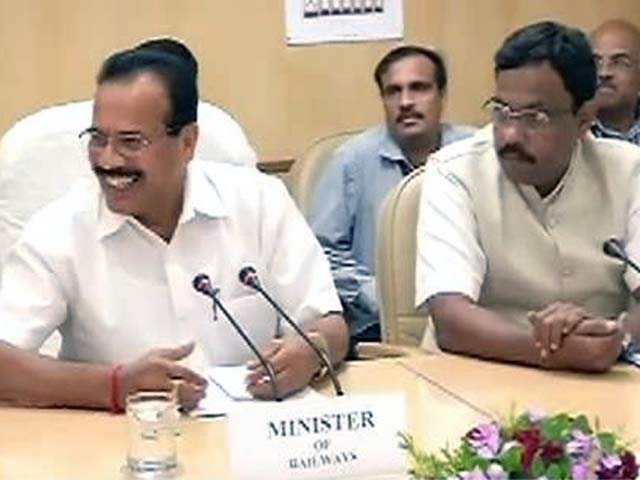 'Roll Back Rail Fare Hike', Say BJP, Sena MPs From Poll-bound Maharashtra