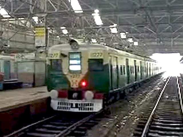 Videos : रेल सफर हुआ महंगा, लागू हुए नए किराये