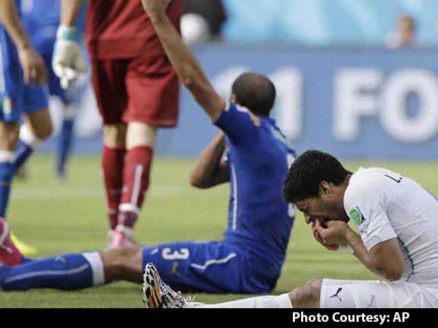 World Cup 2014: Luis Suarez’ Biting Antics Kick Up Twitter Storm