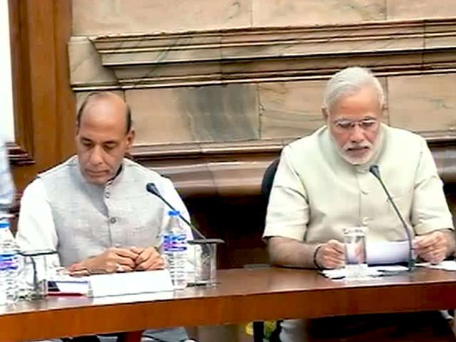 प्राइम टाइम इंट्रो : मोदी सरकार के तीस दिन