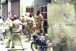 संगरूर में दलितों पर पुलिस लाठीचार्ज संगरूर में दलितों पर पुलिस लाठीचार्ज