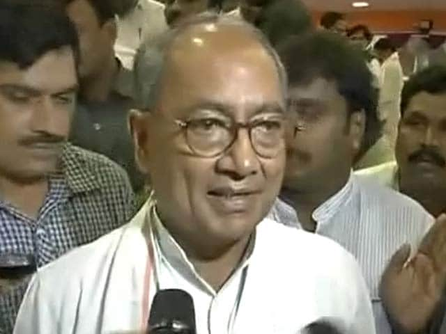 Video : Digvijaya Singh Clarifies After Saying Rahul Lacks Ruling Temperament