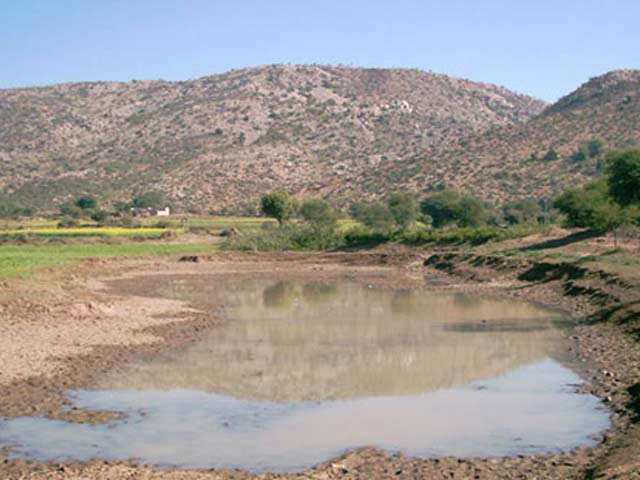 पुणे में सिर्फ एक महीने का पेयजल स्टॉक