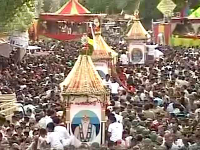 Videos : अहमदाबाद में शुरू हुई भगवान जगन्नाथ की रथ यात्रा