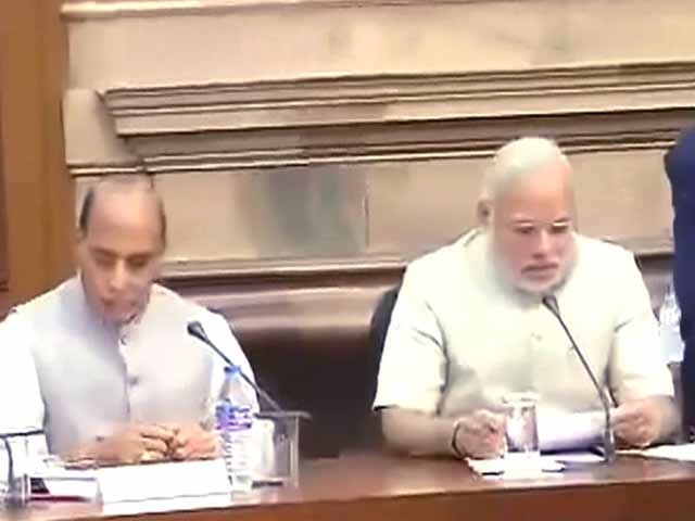 खबरों की खबर : बढ़ते दामों पर पुरानी दलील