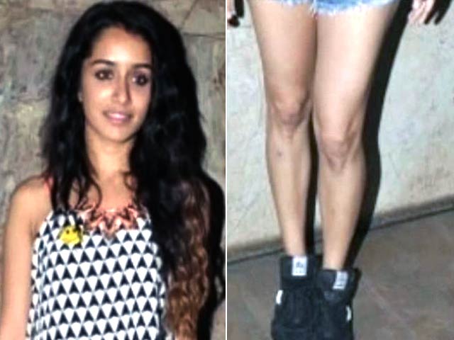 Shraddha Kapoor Catches Pakistani Media on the Fine Leg