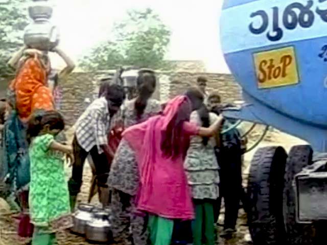 बारिश की आस में गुजरात