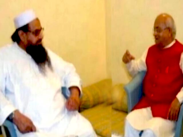 पत्रकार वेद प्रताप वैदिक की हाफिज सईद से मुलाकात पर हंगामा