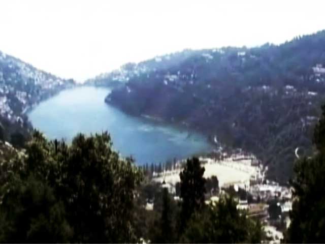 Videos : कम बारिश से सूखीं नैनीताल की झीलें