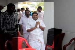 Under Fire for Turning Away Dhoti-Clad Judge, Elite Chennai Club Rethinks Dress Code Under Fire for Turning Away Dhoti-Clad Judge, Elite Chennai Club Rethinks Dress Code