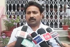 Bihar Minister's Shocker: 'Mobiles, Non-Vegetarian Food Encourage Rape' Bihar Minister's Shocker: 'Mobiles, Non-Vegetarian Food Encourage Rape'