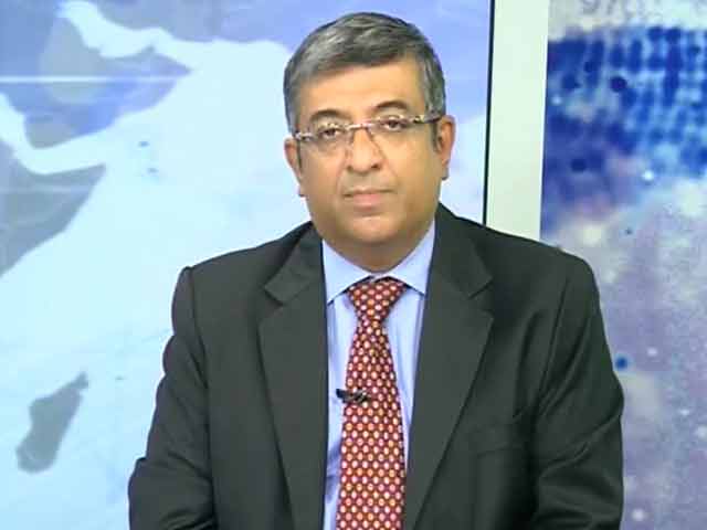 Housing Set to Benefit Most from RBI Norms: Hemandra Hazari