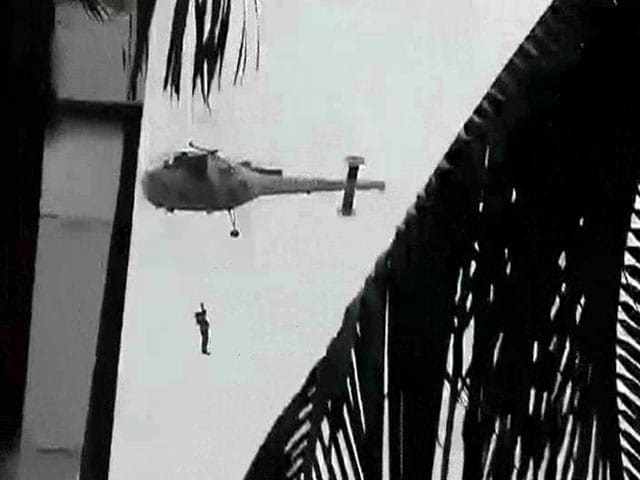 Video : Chopper Airlifts Fireman From Burning Mumbai High-Rise; One Dead