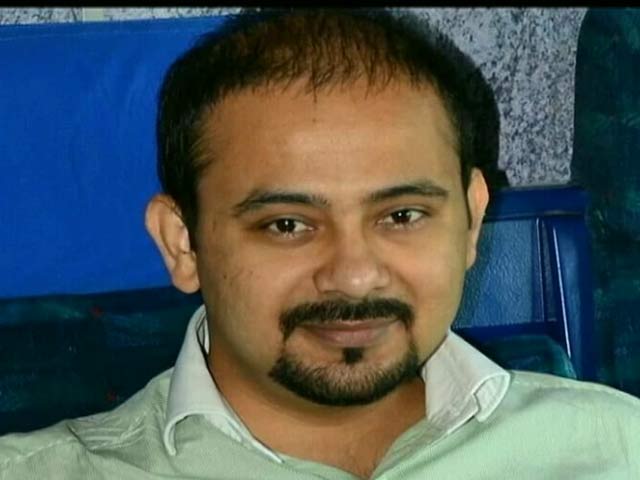AAP Leader Dilip Pandey, Workers Arrested; Party Claims Political Conspiracy