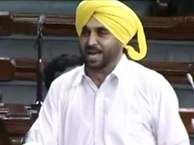 Video : AAP MP Bhagwant Mann's 'Stand-Up Act' in Parliament Goes Viral