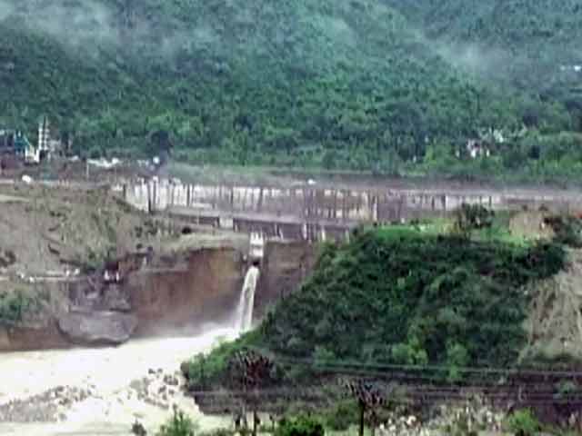 उत्तराखंड में अलकनंदा परियोजना की नहर टूटी