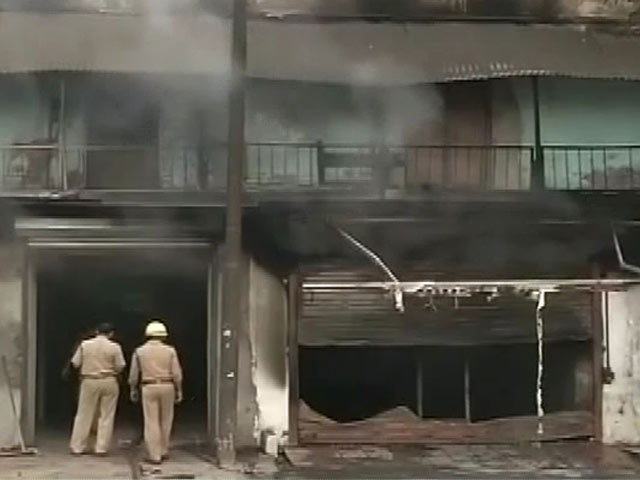 Videos : इंडिया 9 बजे : सहारनपुर में हालात काबू में