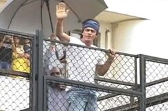 A Quiet Eid for Shah Rukh Khan A Quiet Eid for Shah Rukh Khan