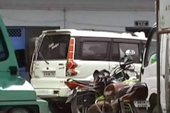 दिल्ली में कार में नाबालिग से गैंगरेप दिल्ली में कार में नाबालिग से गैंगरेप