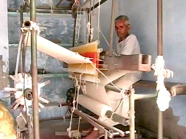 The Village That Weaves Cloth For the National Flag