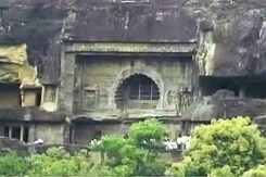 खतरे में अजंता खतरे में अजंता