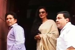 सचिन-रेखा की ग़ैरहाज़िरी पर उठे सवाल सचिन-रेखा की ग़ैरहाज़िरी पर उठे सवाल