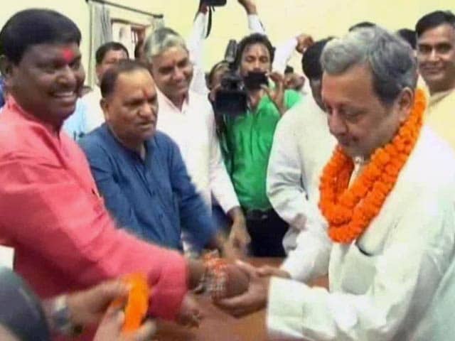 Video : Displeasure in Jharkhand BJP After Scam-Tainted Leader Joins Party