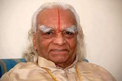 विश्व प्रसिद्ध योग गुरु बीकेएस अयंगर का निधन विश्व प्रसिद्ध योग गुरु बीकेएस अयंगर का निधन