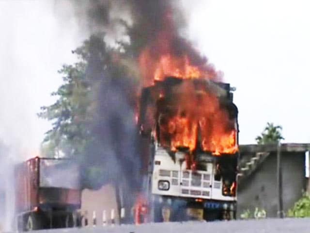 Video : Violence at Assam-Nagaland Border Worsens, Two Killed in Fresh Clashes