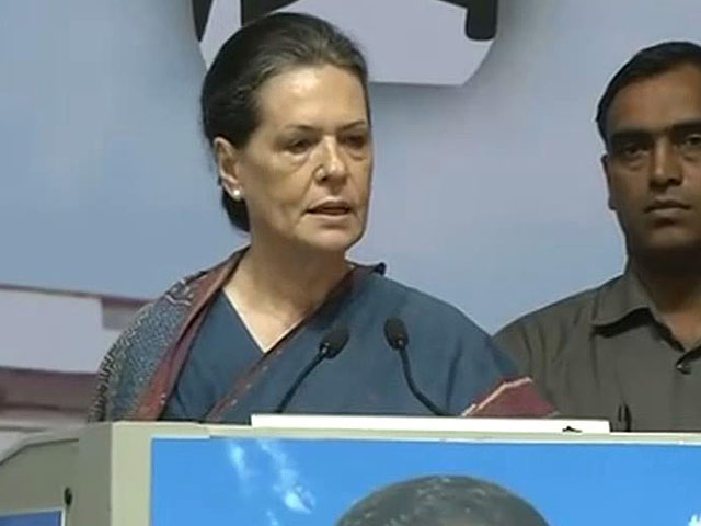 Sonia Gandhi Targets Modi Government, Says 'People Caught in Web of False Dreams'