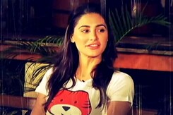 Nargis Fakhri Explores the Forests of Nagarahole Nargis Fakhri Explores the Forests of Nagarahole